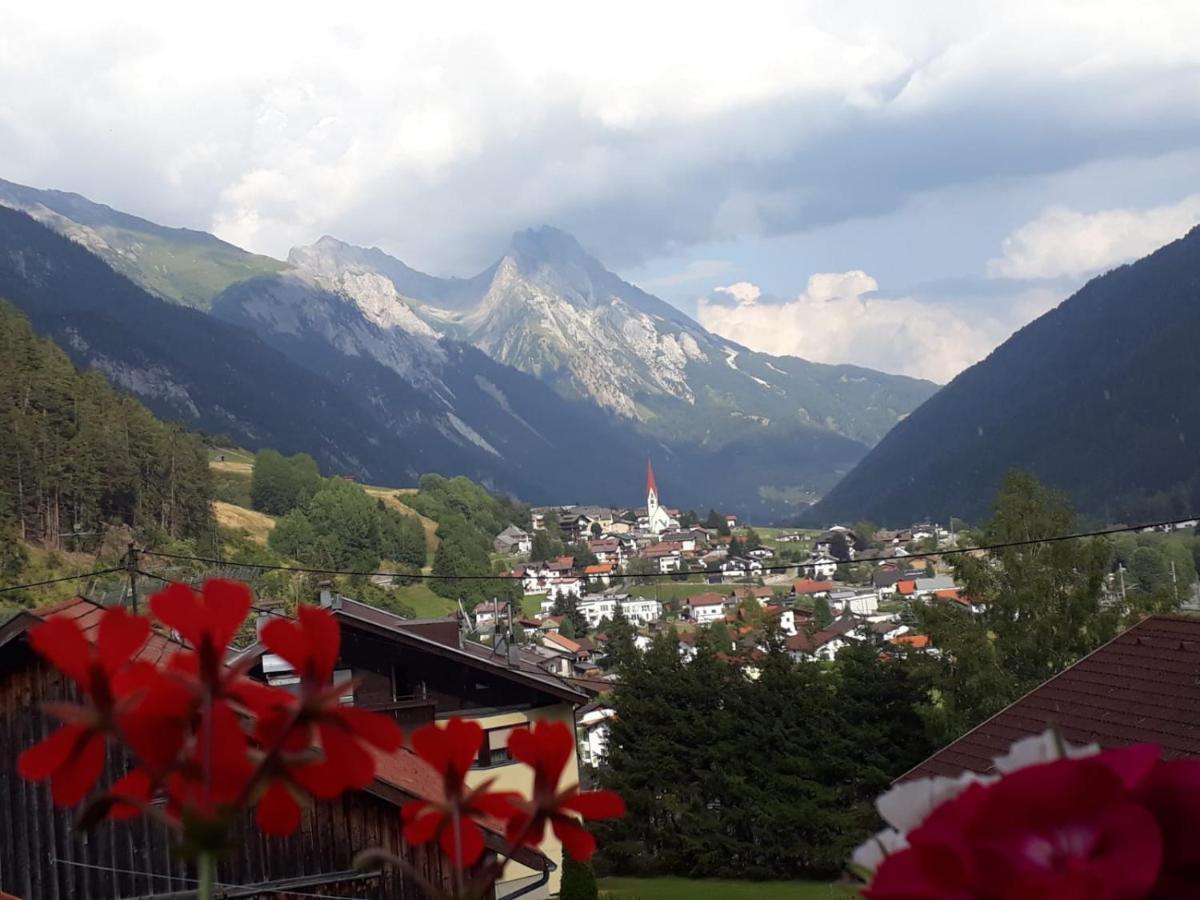 Haus Morgensonne Hotell Pettneu am Arlberg Eksteriør bilde