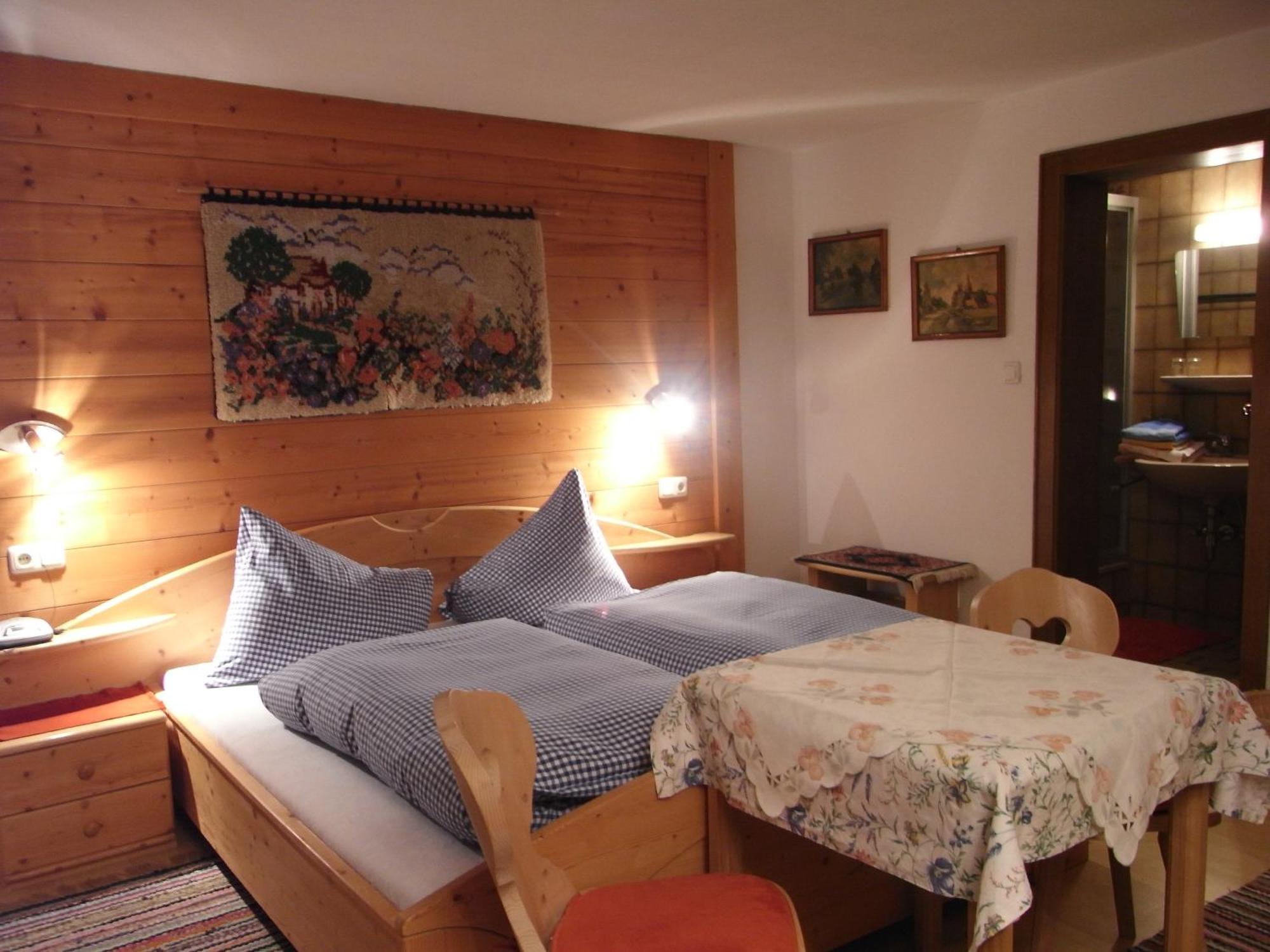 Haus Morgensonne Hotell Pettneu am Arlberg Eksteriør bilde